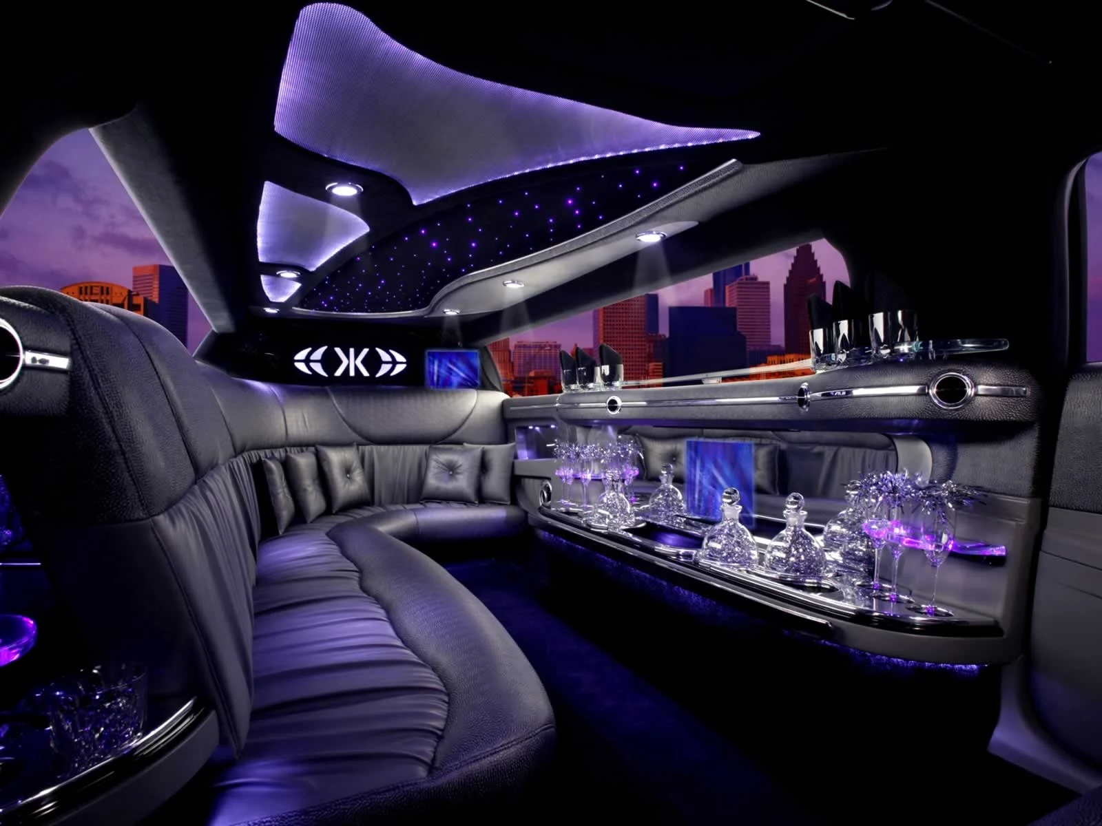 Why Is AA Limousine Service the Best Choice for DCA Trips?