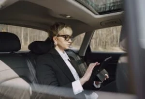 How to Travel Comfortably from Dulles Airport to Baltimore?