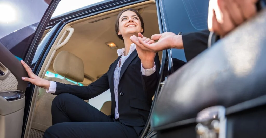 How Does AA Limousine Serve Corporate Travelers?