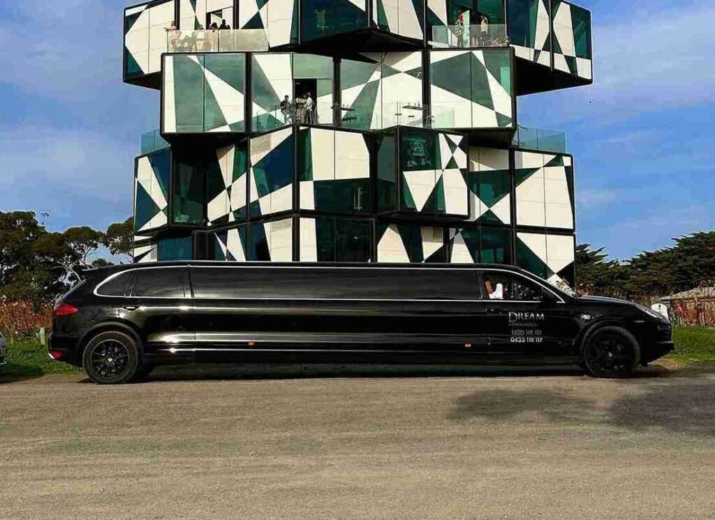 Top-Rated Limo Service in Newport News VA | Luxury & Comfort