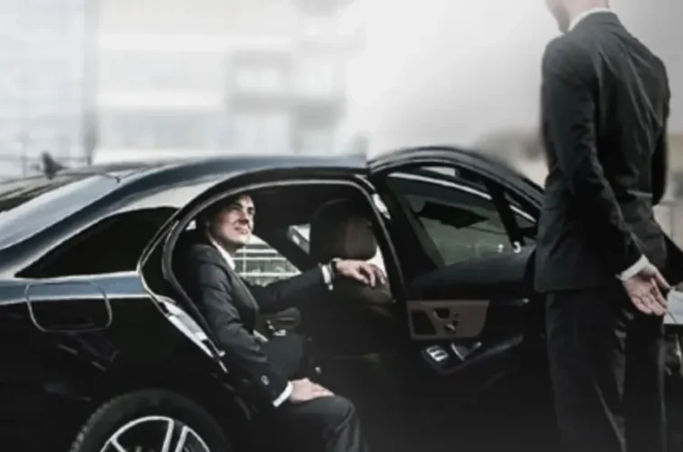 limo-service-sales-person