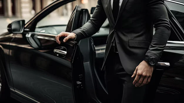 How Chauffeur Etiquette Enhances the Entire Passenger Experience