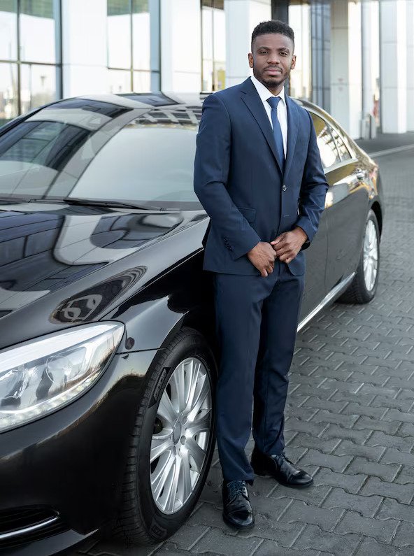 Luxury car and limo service in Potomac MD by AA Limousine and Sedan, offering reliable transportation for all occasions.