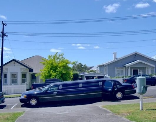 Luxury limousine parked in College Park MD for executive travel