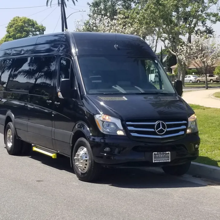 Premium Party Bus Service in Washington, DC