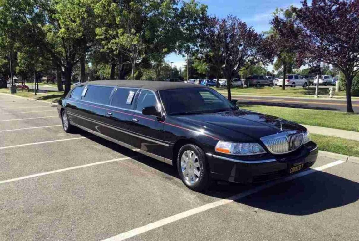 Custom Wine Tasting Limo Tours in Washington DC
