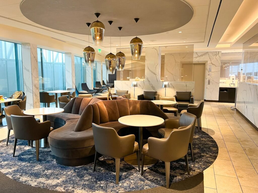 Which Lounges Are at IAH Airport? Full 2026 Fleet Review