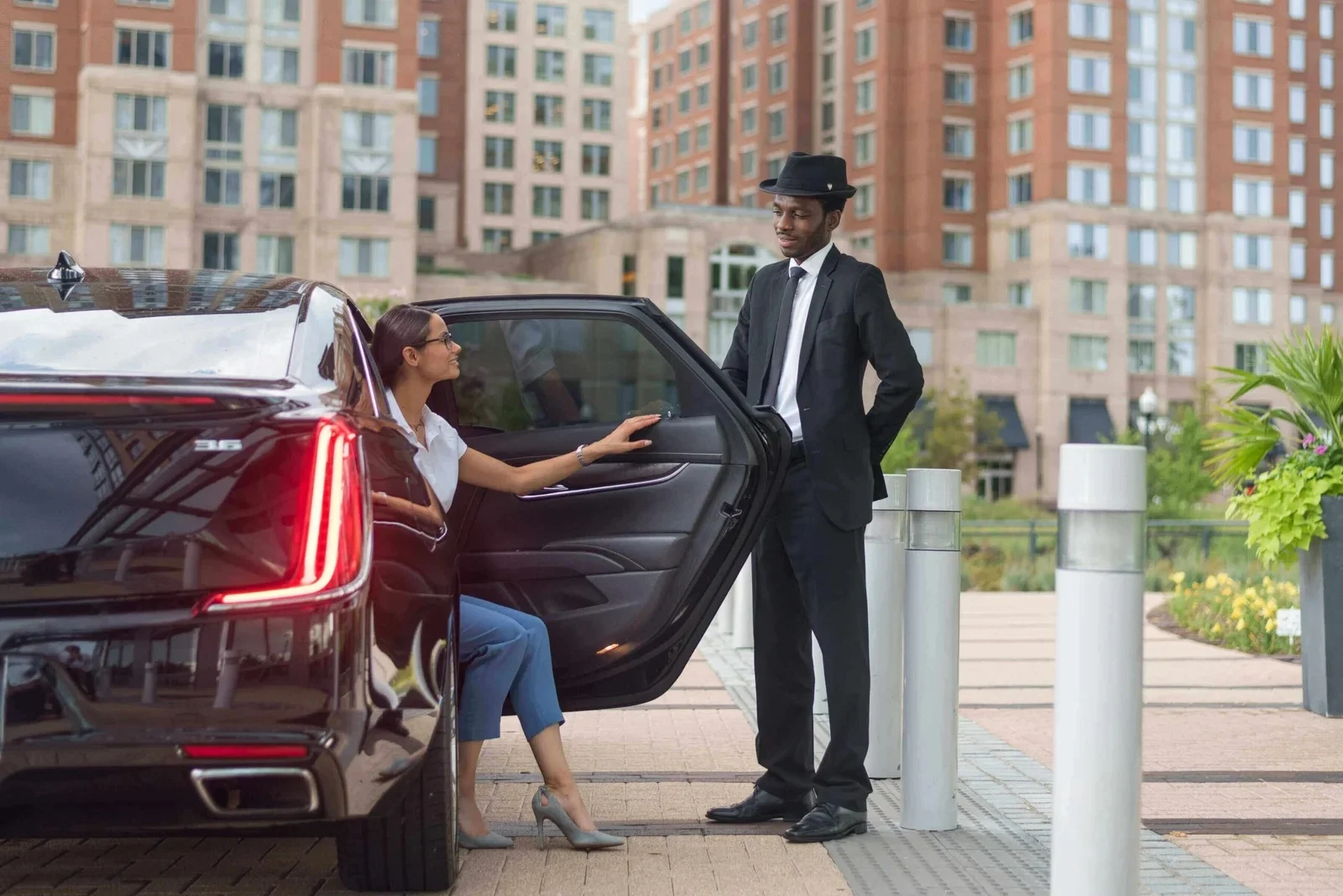Reagan National vs Dulles: Best for DC Business Travel?