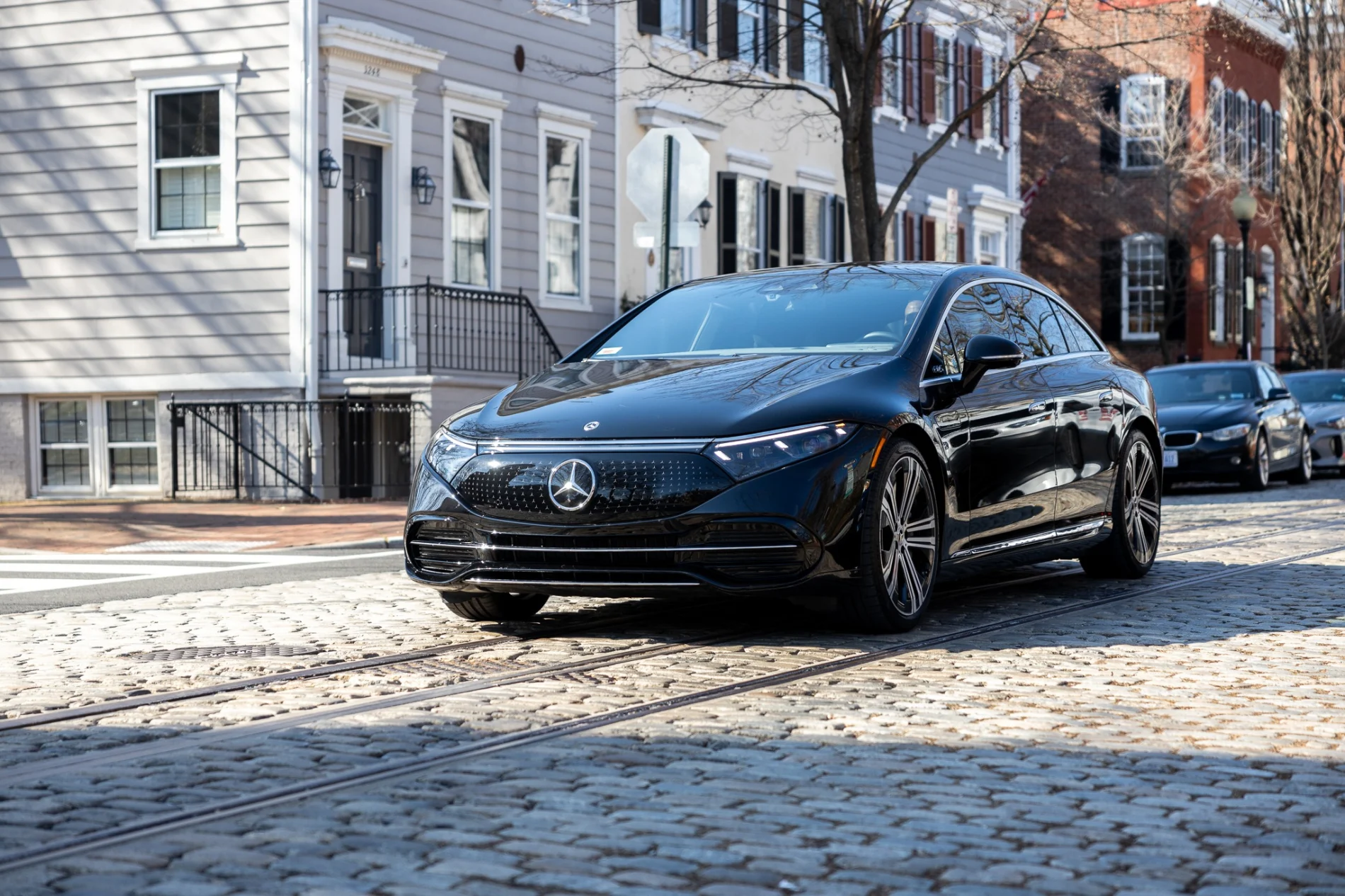 Why Do DC Executives Choose Sedans Over Rideshare